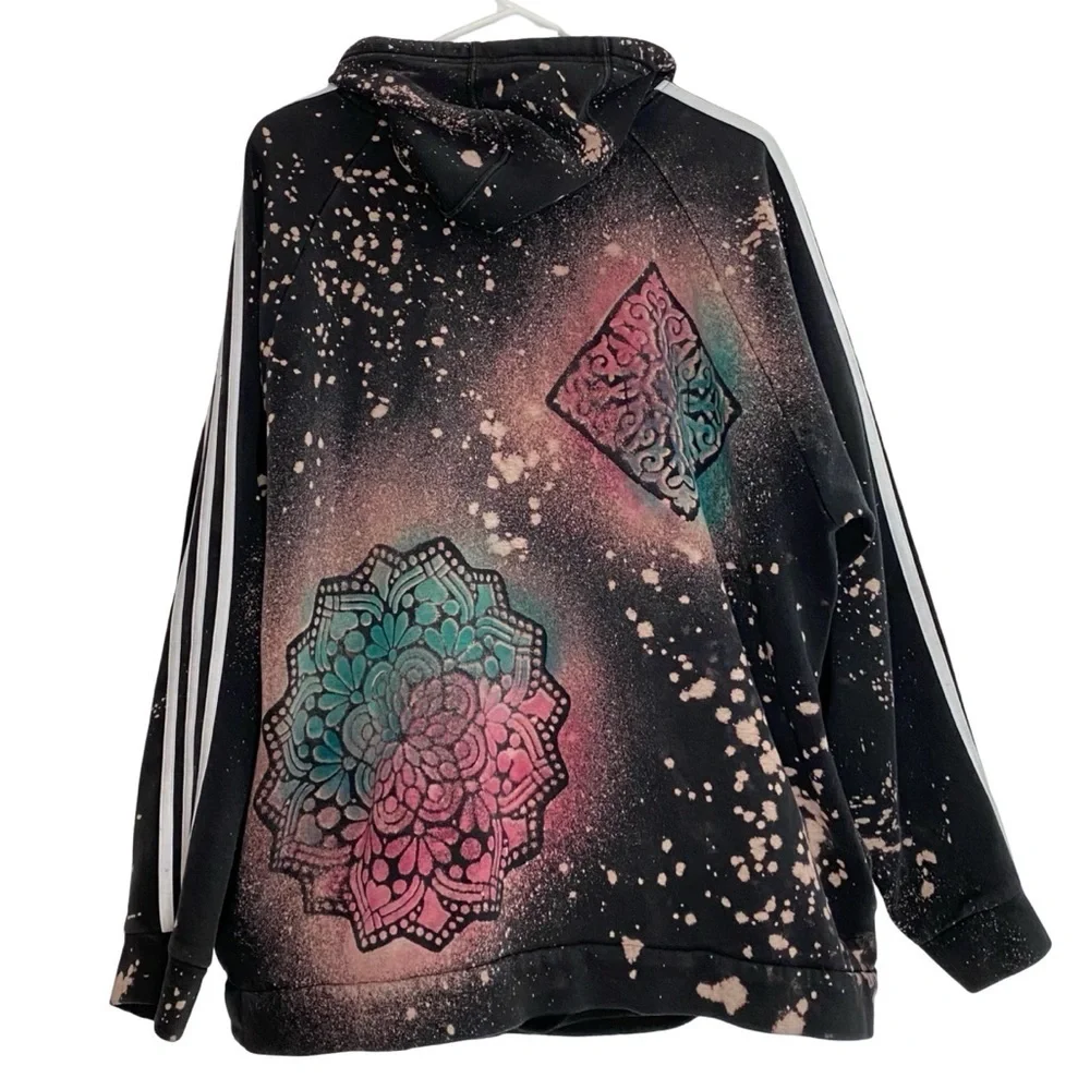 Adidas Hoodie Sweatshirt Mens Size XL Unisex Pullover Mandala Floral Black Multi